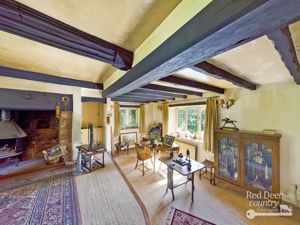 Sitting Room- click for photo gallery